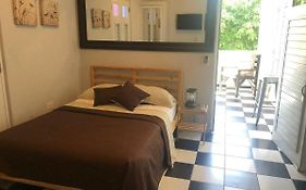 Casa Luna Guest House